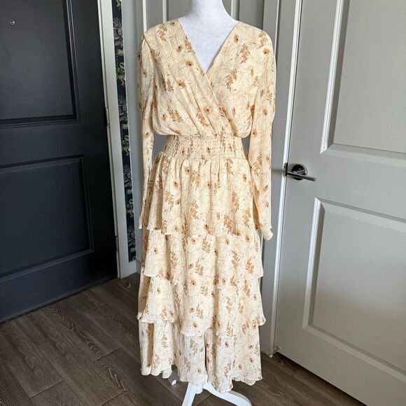 Grade & Gather Micro-Pleated Neutral Floral Print Wrapped Midi Dress Size S - Picture 2 of 7